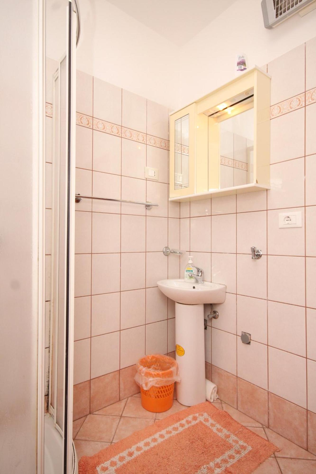 Apartments With A Parking Space Cunski, Losinj - 8010 客房 照片
